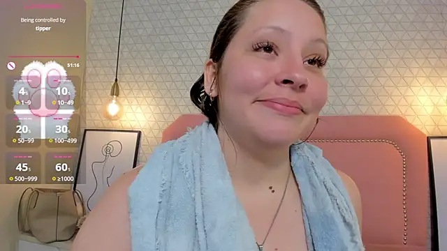 Kittytimberlake 现场XXX聊天