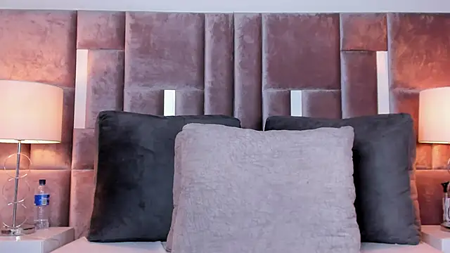 Chatroom XXX en direct de Nia_Bunny