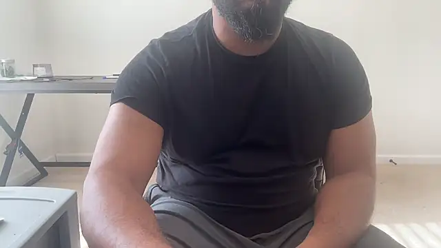 Bbcfun44's Live XXX Chat