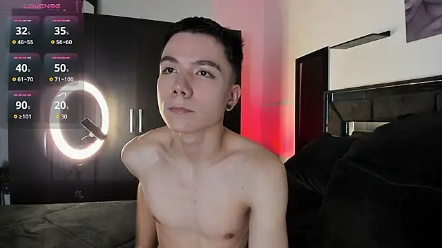 alanblack1's Live XXX Chat