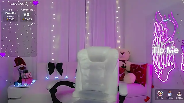 Eliss_Shyyo élő XXX-chatje