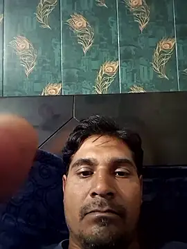 johnny8731's Live XXX Chat