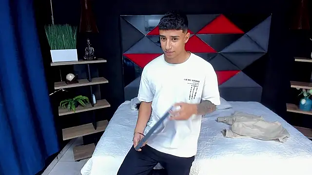 jaze_bradley's Live XXX Chat