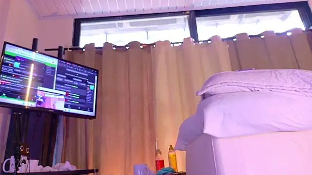 Melany__08's Live XXX Chat