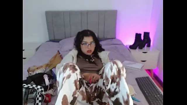 eilynro's Live XXX Chat