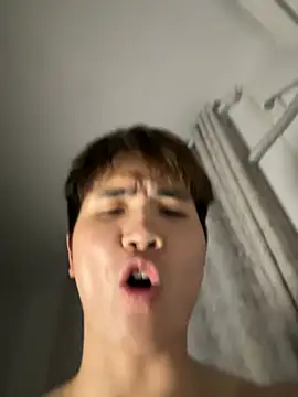 Juhone's Live XXX Chat