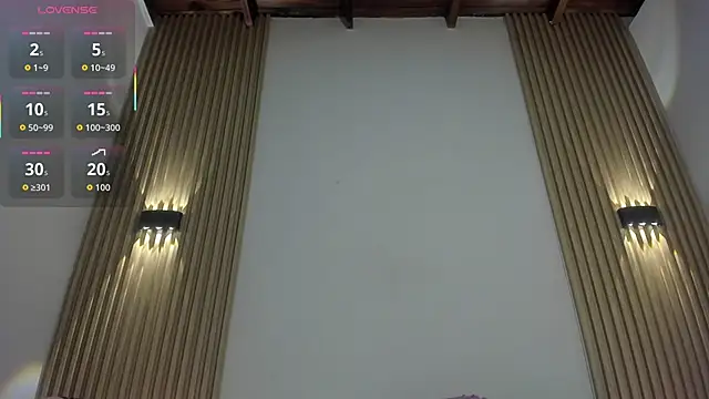 Chat +18 de LaylaEmber ao vivo