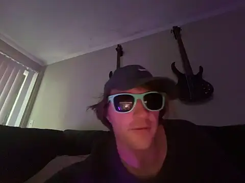 Cooper_Bandit's Live XXX Chat