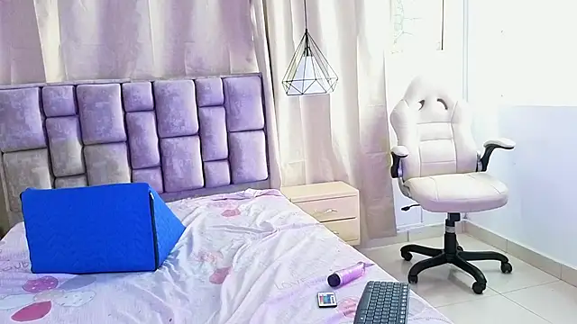 دردشة scarlettjohnson_ الجنسية المباشرة