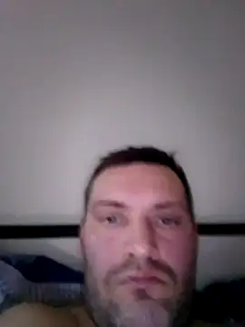 pacakiraly21's Live XXX Chat