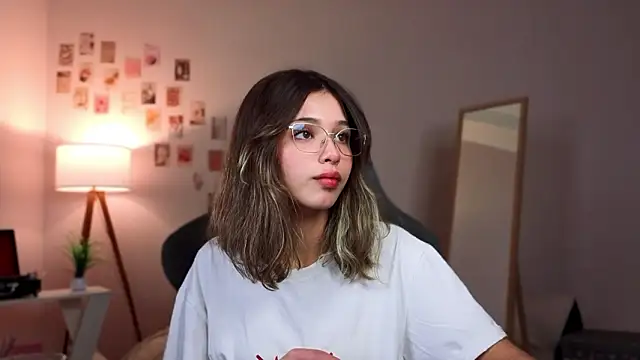 دردشة dinnerwithflowers الجنسية المباشرة