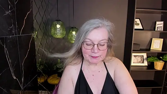 Chatroom XXX en direct de NataliMellow