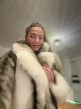 adya-alyのライブXXXチャット