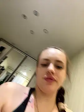 Chatroom XXX en direct de Lisaaan