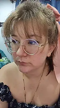 HunnyyLove's Webcam Show