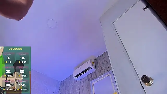 JUANDIAMONDS98's Live XXX Chat