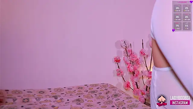 kathieandpovcock1's Live XXX Chat