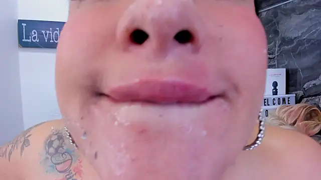 miss_danika's Live XXX Chat