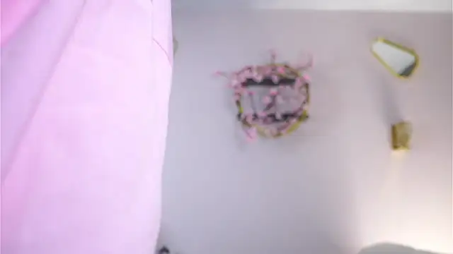 SunnivaCovil's Live XXX Chat