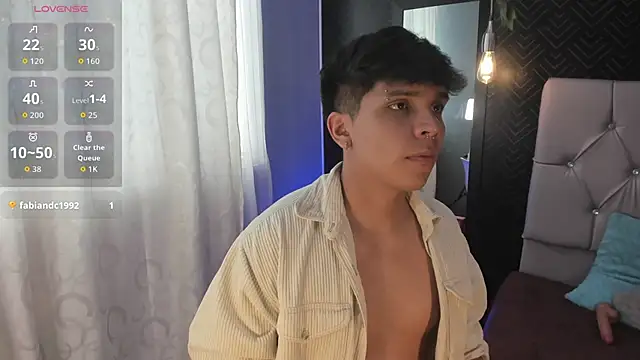 Thiago_Kozak Pertunjukan Webcam