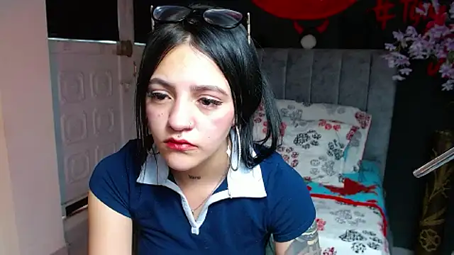 Violettasquirt 라이브 XXX 채팅