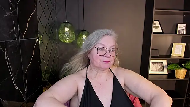 NataliMellow's Live XXX Chat