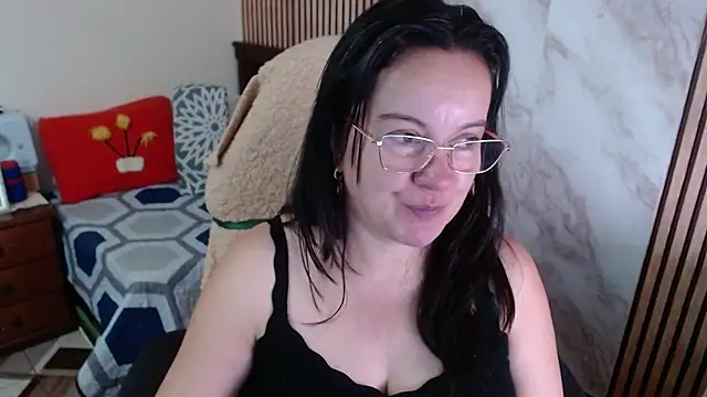 Sonialorens_'s Live XXX Chat