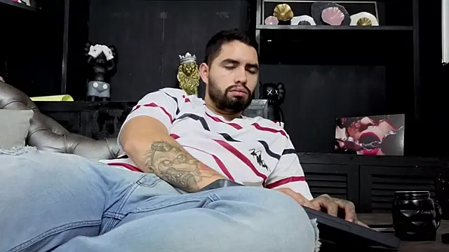 matteosantos' Webcam Show