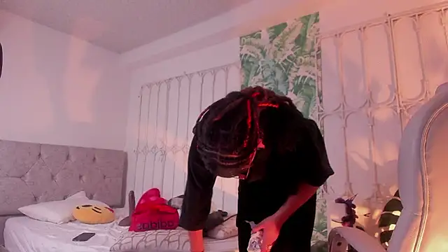 Czat XXX na żywo – _sharlotte777