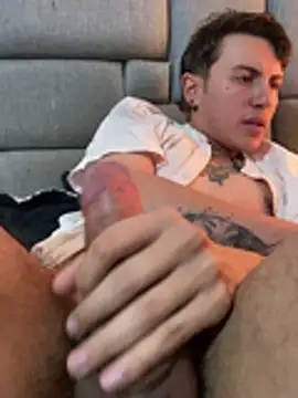 NaytonFreeman's Live XXX Chat