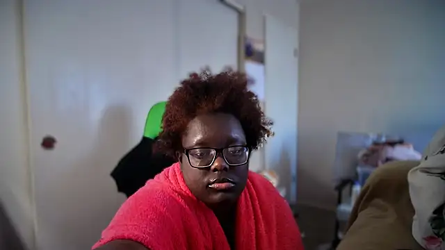 -Yagurlwest Live XXX Chat