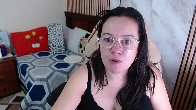 Sonialorens_'s Live XXX Chat