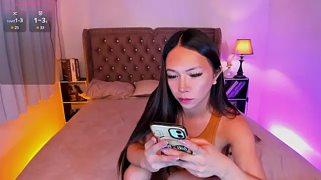 Lady_Riley Live XXX-Chat