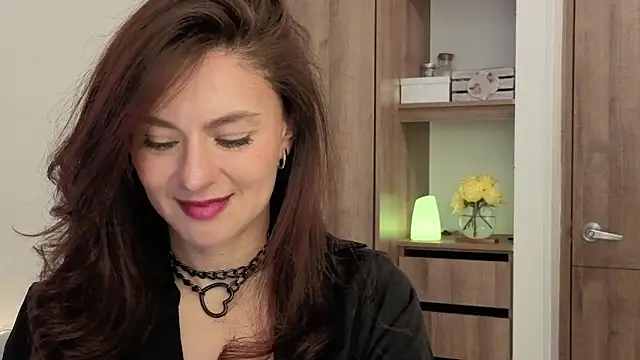 Monica-Bello webkamerás műsora