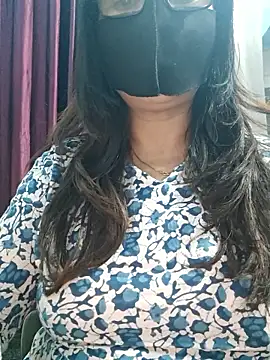 Aishwaryaa_69 Webcam-Show