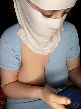 Lamia_Queen_'s Live XXX Chat