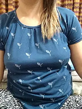 Tanha18's Live XXX Chat