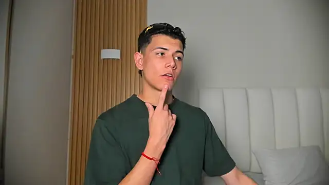 FireGuy_99 live XXX chat