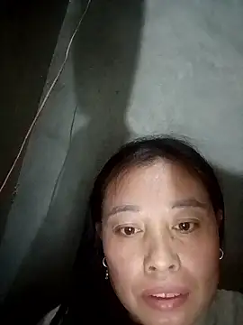 kaia-cam élő XXX-chatje