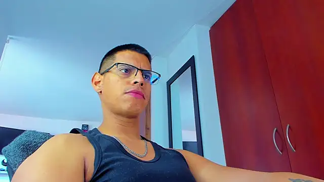 _John_Boy_ live XXX chat