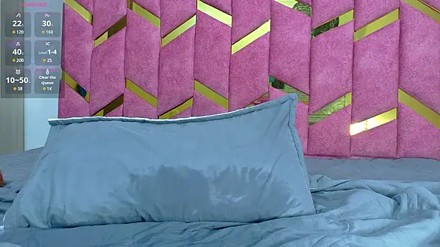 hornyhousekeeper_'s Webcam Show