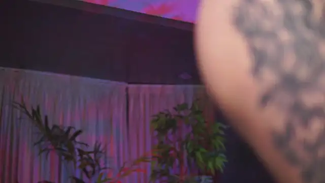 Czat XXX na żywo – HotBustyBabeX