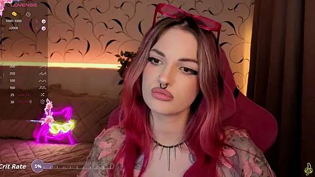 BratzieDarsie Chat XXX live