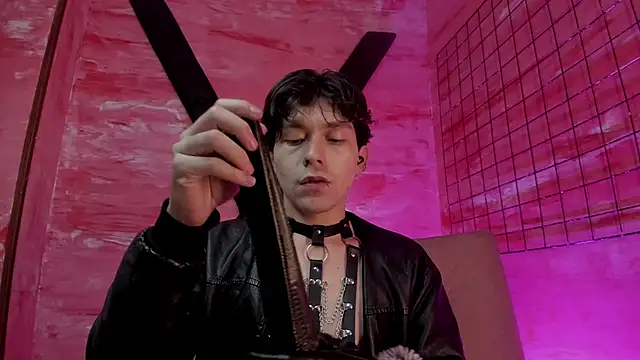 دردشة Eliot_X الجنسية المباشرة