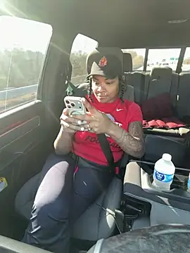 HaloRodeoLover2 live XXX chat