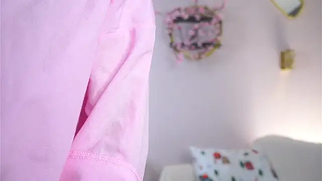 SunnivaCovil's Live XXX Chat