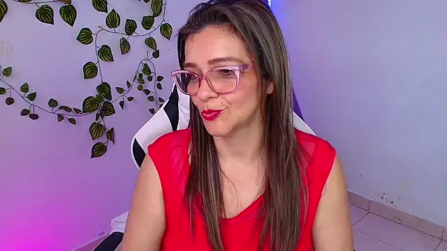 Carol_Miss2 Chat XXX live