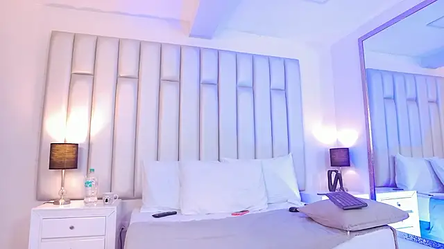 aandreaperez's Live XXX Chat