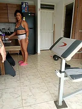 LEIRIS_Y_FRED_01 Adlı Modelin Canlı XXX Sohbeti