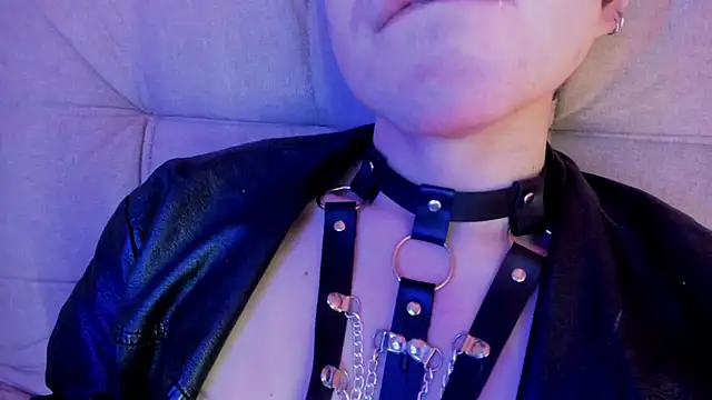 Eliot_X Live XXX Chat